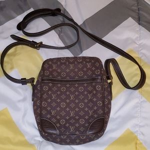 Louis Vuitton cross body